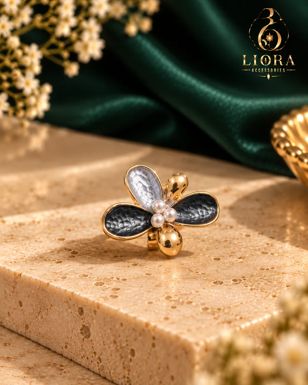 Black Enamel Pearl Flower Ring