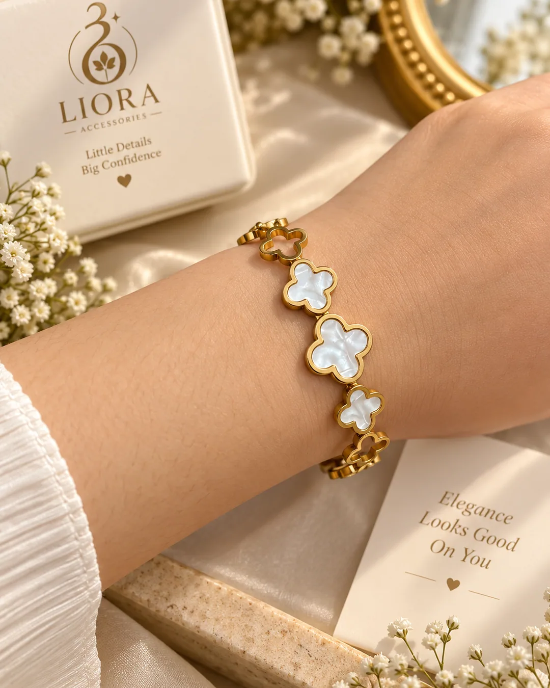 Pearl Clover Chain Bracelet
