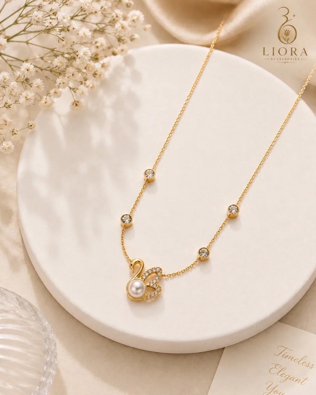Swan Pearl Pendant Necklace